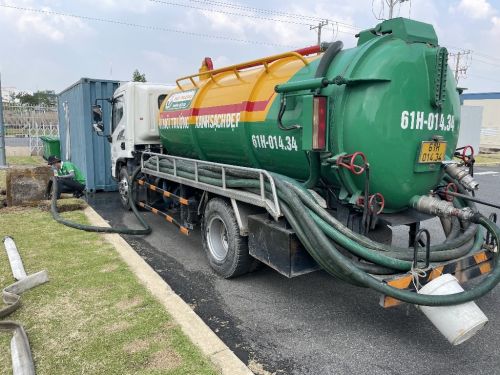 Hút hầm cầu 320 khối KCN Việt Hương, Bình Dương